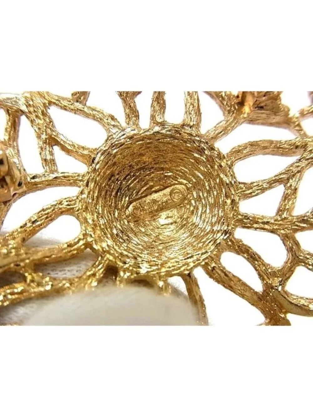 Dior Vintage Pin Brooch Pin Badge Gold
